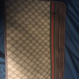 Gucci clutch